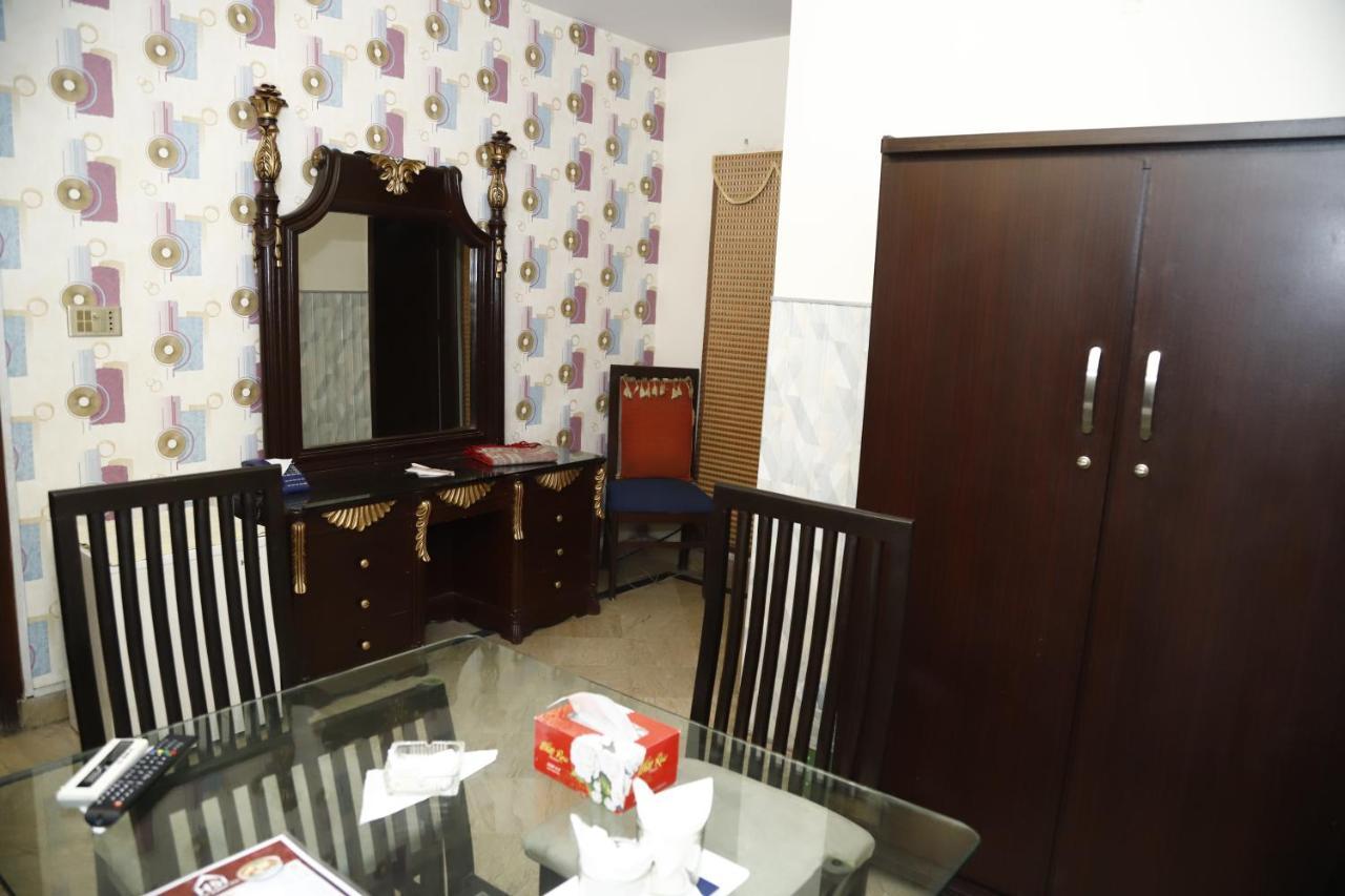 Hotel Sweet Inn Lahor Dış mekan fotoğraf
