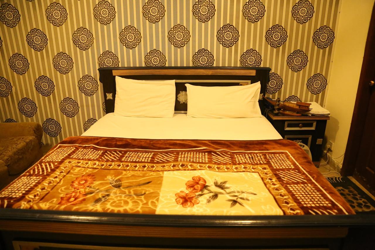 Hotel Sweet Inn Lahor Dış mekan fotoğraf