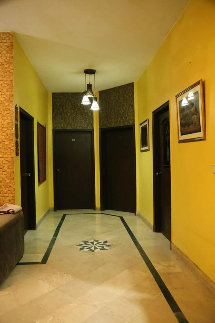 Hotel Sweet Inn Lahor Dış mekan fotoğraf