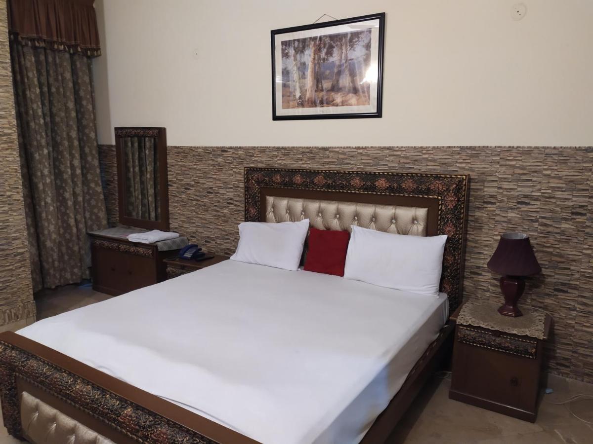 Hotel Sweet Inn Lahor Dış mekan fotoğraf