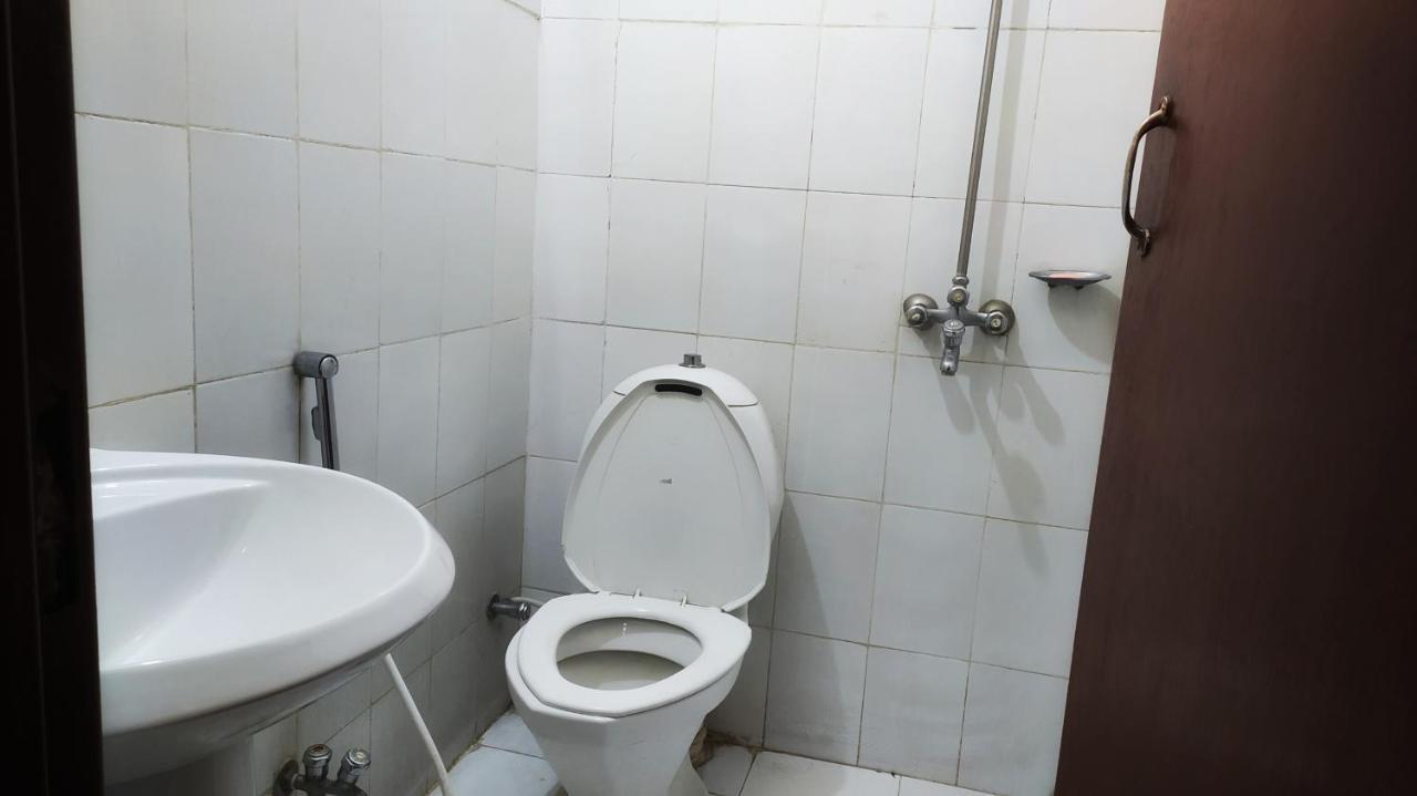 Hotel Sweet Inn Lahor Dış mekan fotoğraf