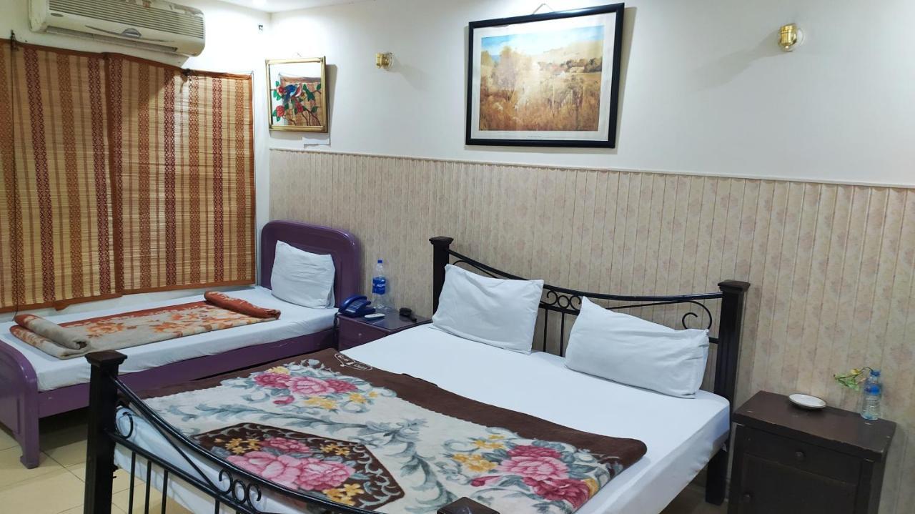 Hotel Sweet Inn Lahor Dış mekan fotoğraf